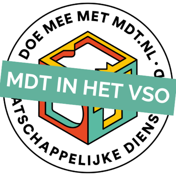 Free Simple Modern Circle Design Studio Logo (2) (1).png